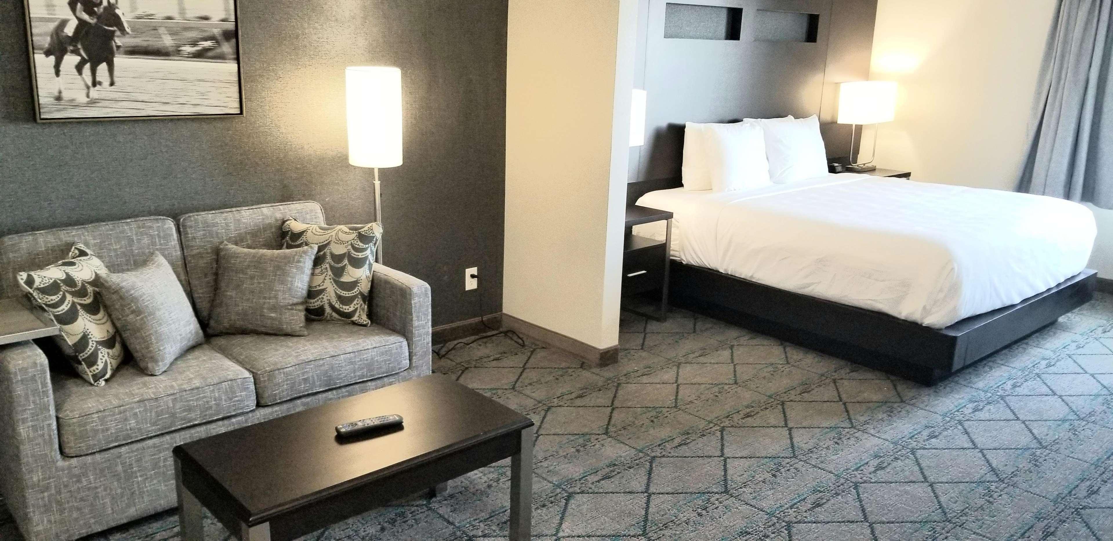 Comfort & - Louisville North